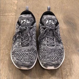 APL Techloom Pro Sneakers size 7.5